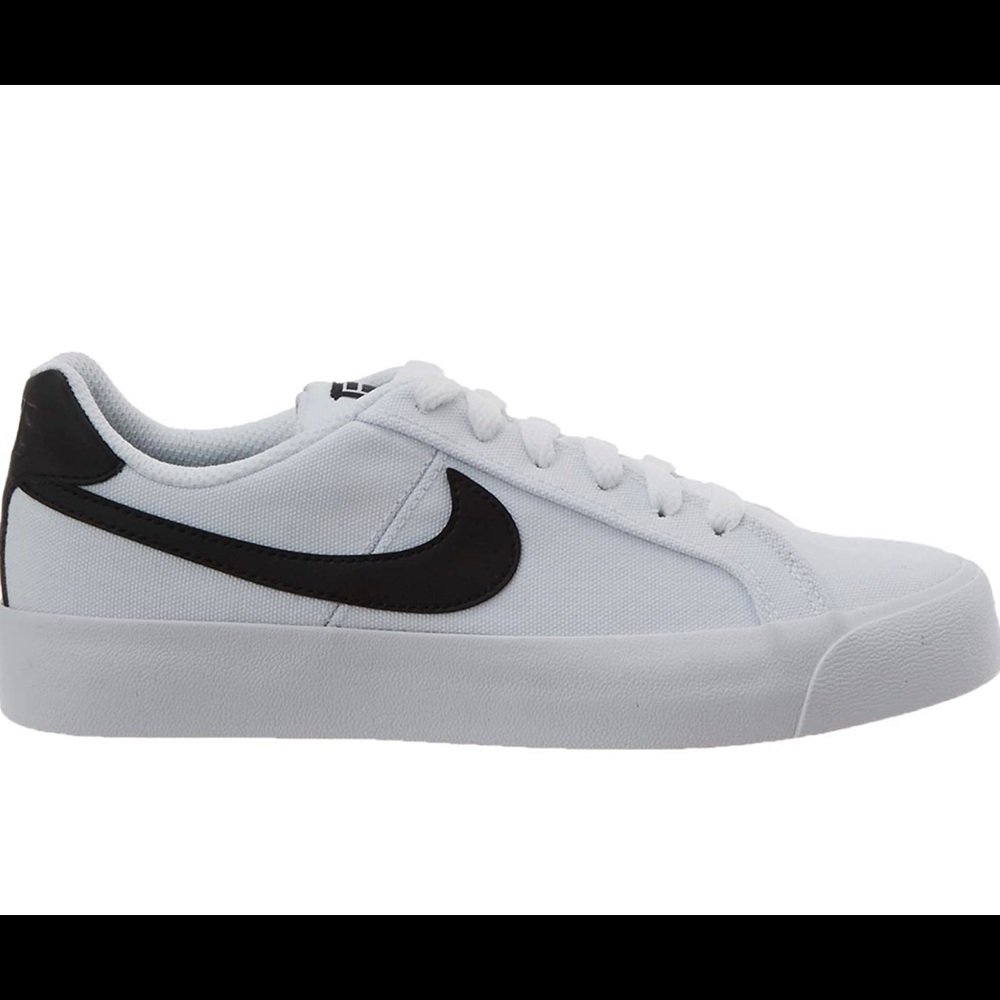 NIKE Women's Court Royale Ac Canvas Sneaker